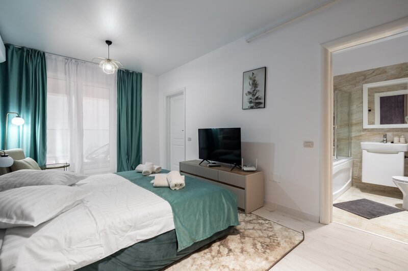 Studio - Central Address - mobilat si utilat designer - prima inchiriere